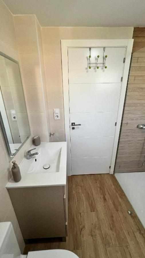 Apartamenticos Plaza Del Pilar III Zaragoza Kültér fotó