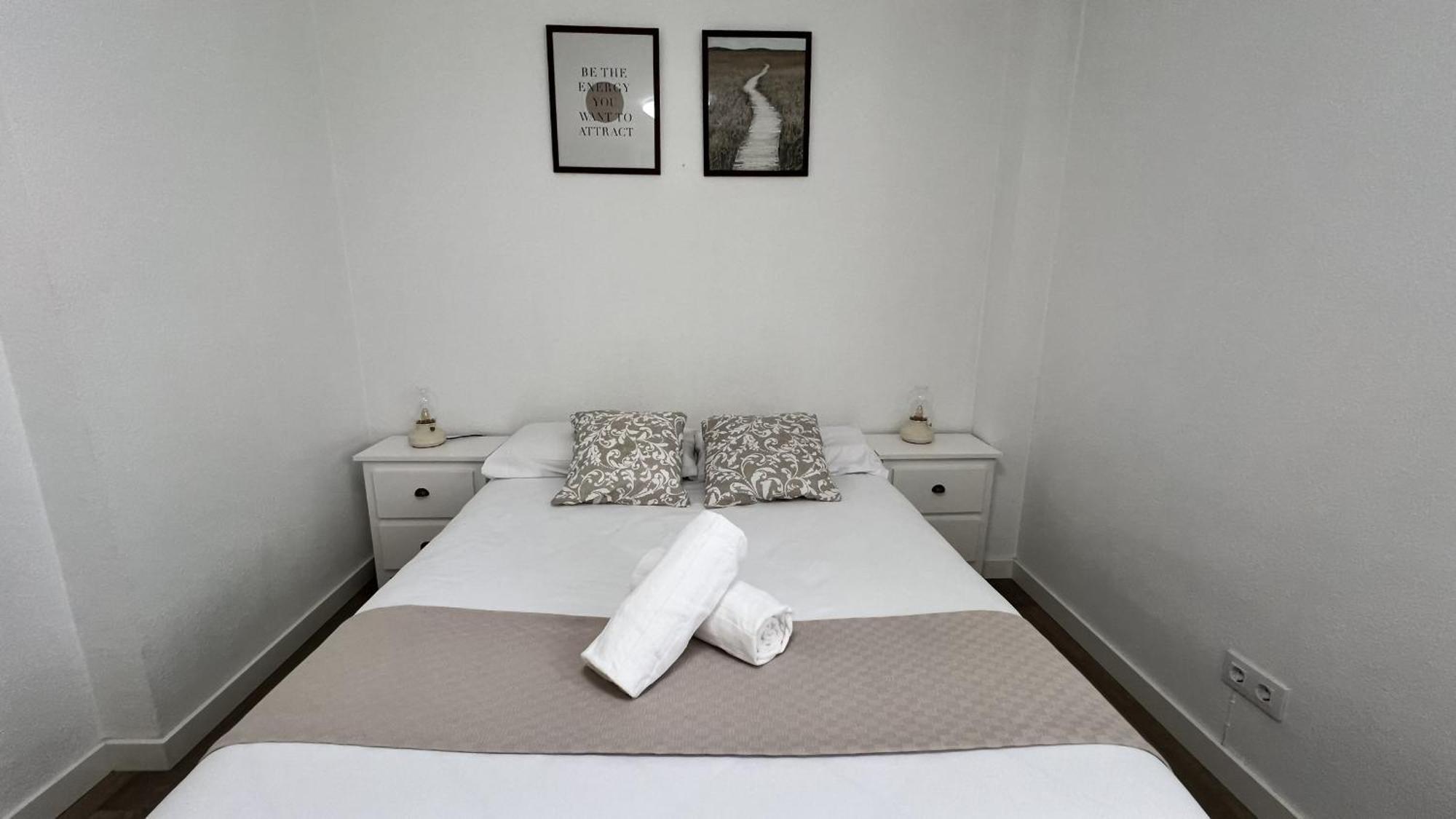 Apartamenticos Plaza Del Pilar III Zaragoza Kültér fotó